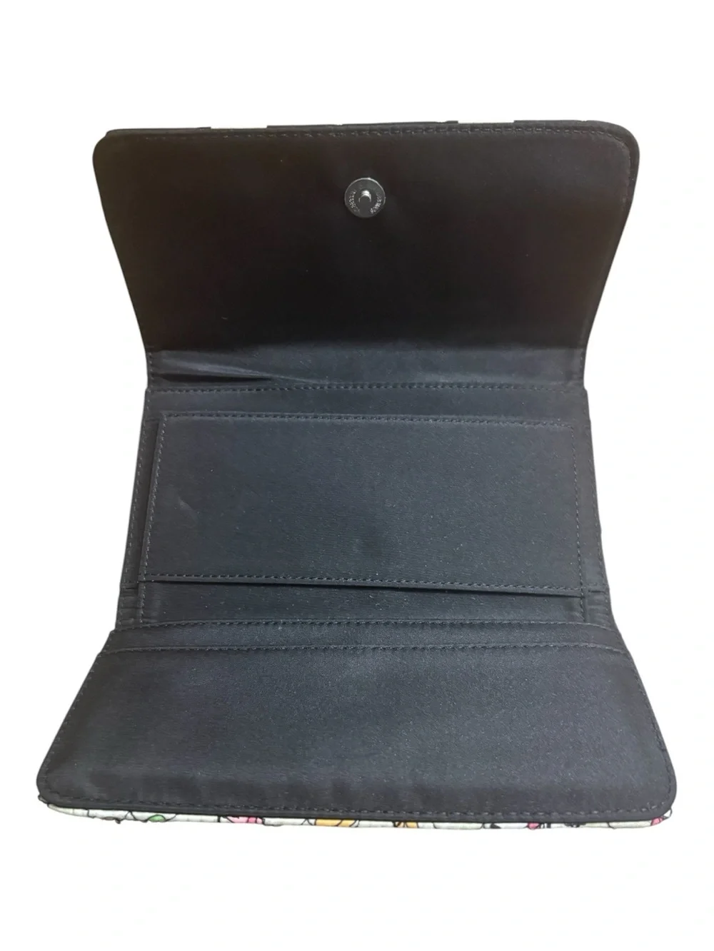 C. MARIE COLLECTION Dog Print Quilted Wallet with Paw Accent -- SUPER CUTE!!! - Picture 4 of 5